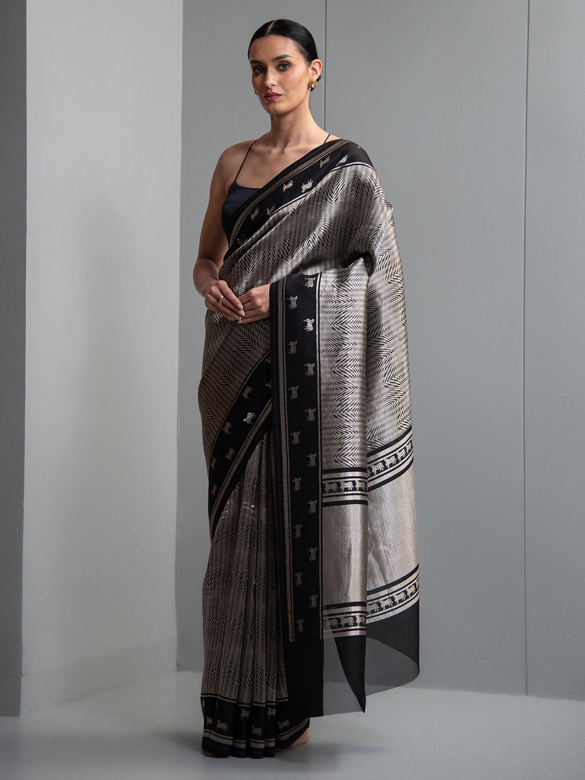 Black Silk Brocade Handloom Banarasi Saree