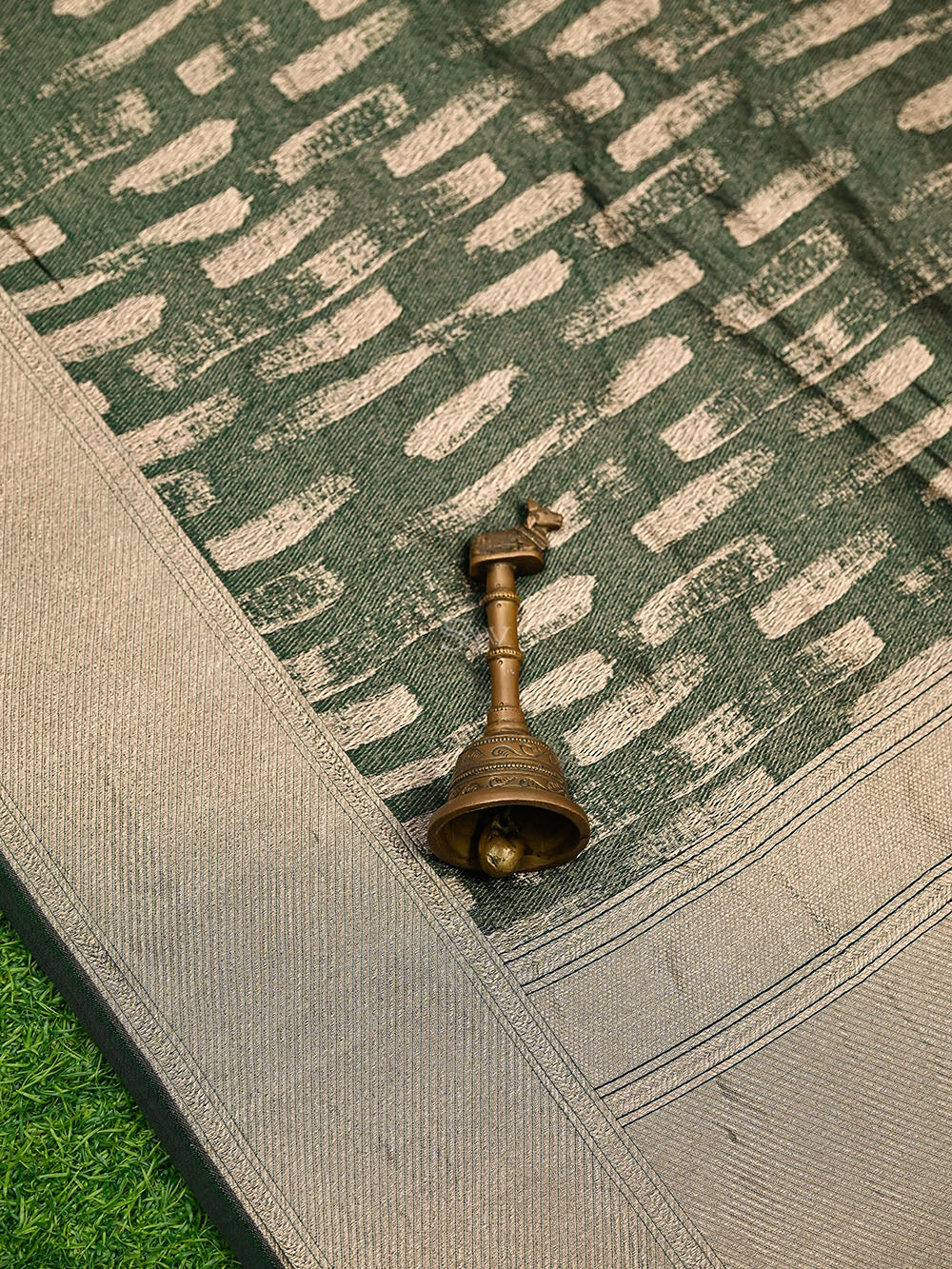 Bottle Green Silk Brocade Handloom Banarasi Saree