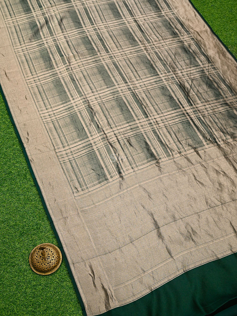Bottle Green Silk Brocade Handloom Banarasi Saree