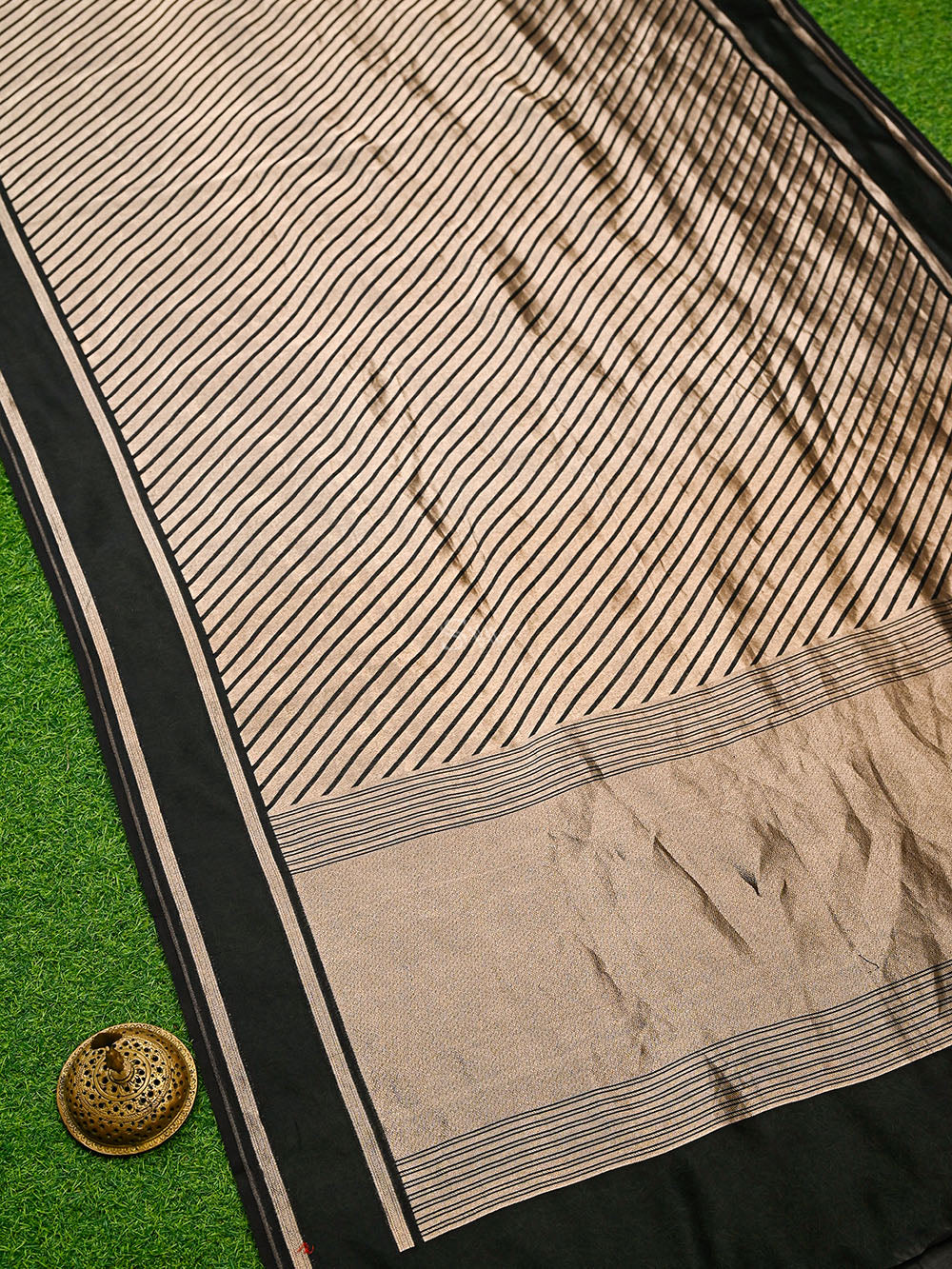Black Silk Brocade Handloom Banarasi Saree
