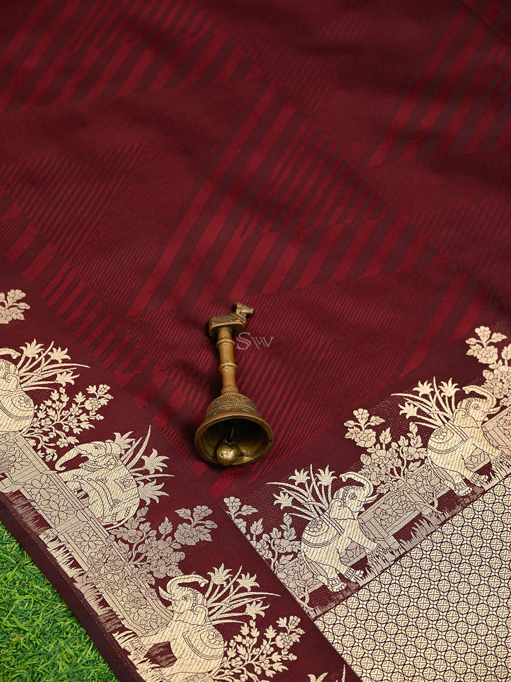 Dark Brown Satin Tanchoi Handloom Banarasi Saree
