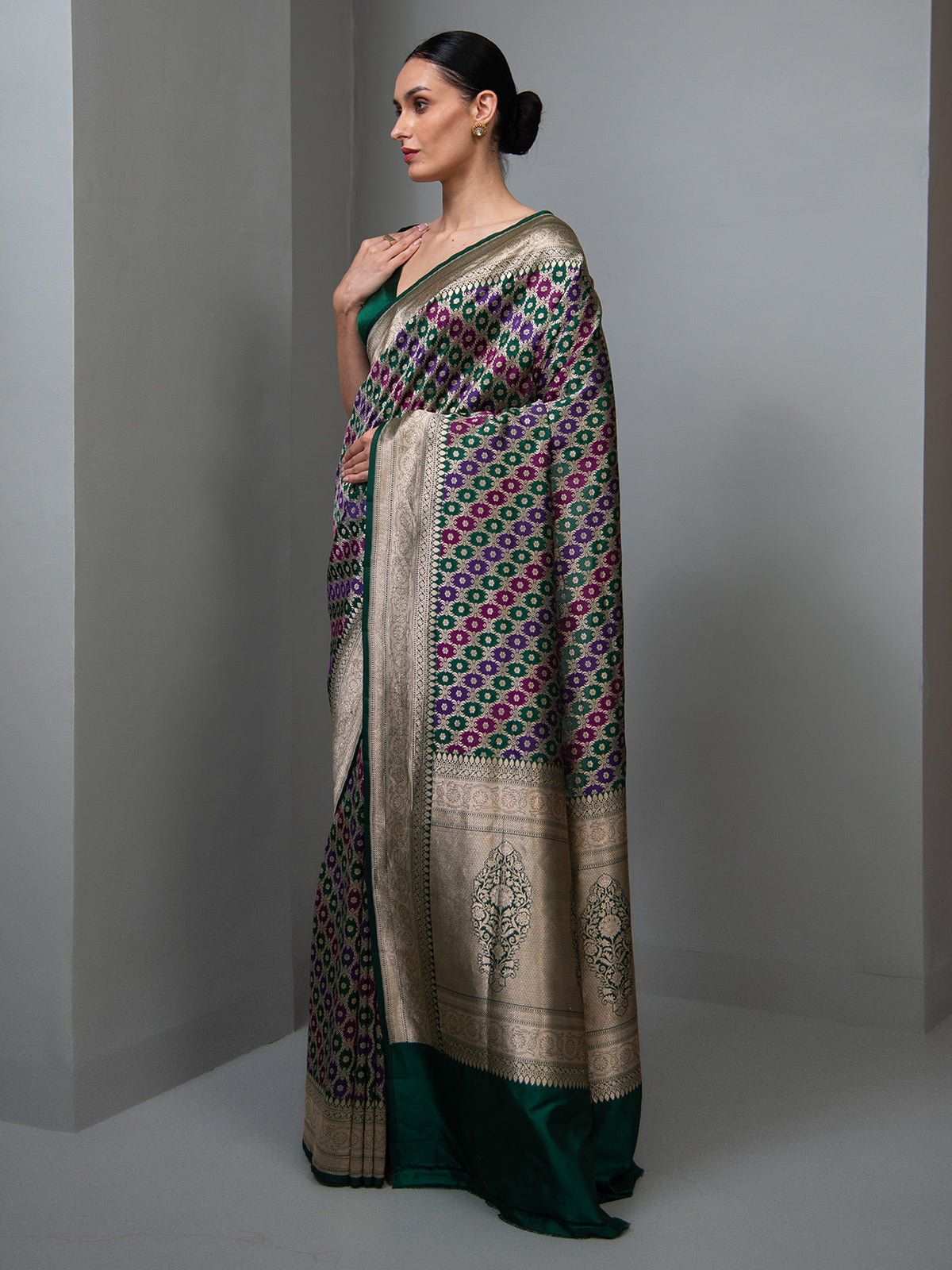 Bottle Green Rangkat Katan Silk Handloom Banarasi Saree