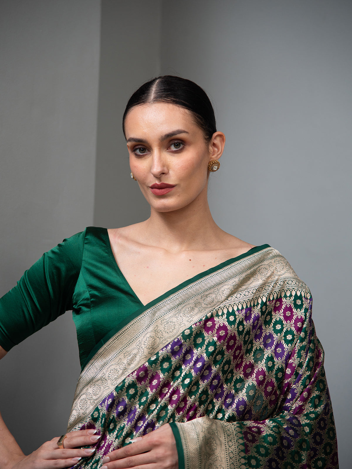 Bottle Green Rangkat Katan Silk Handloom Banarasi Saree