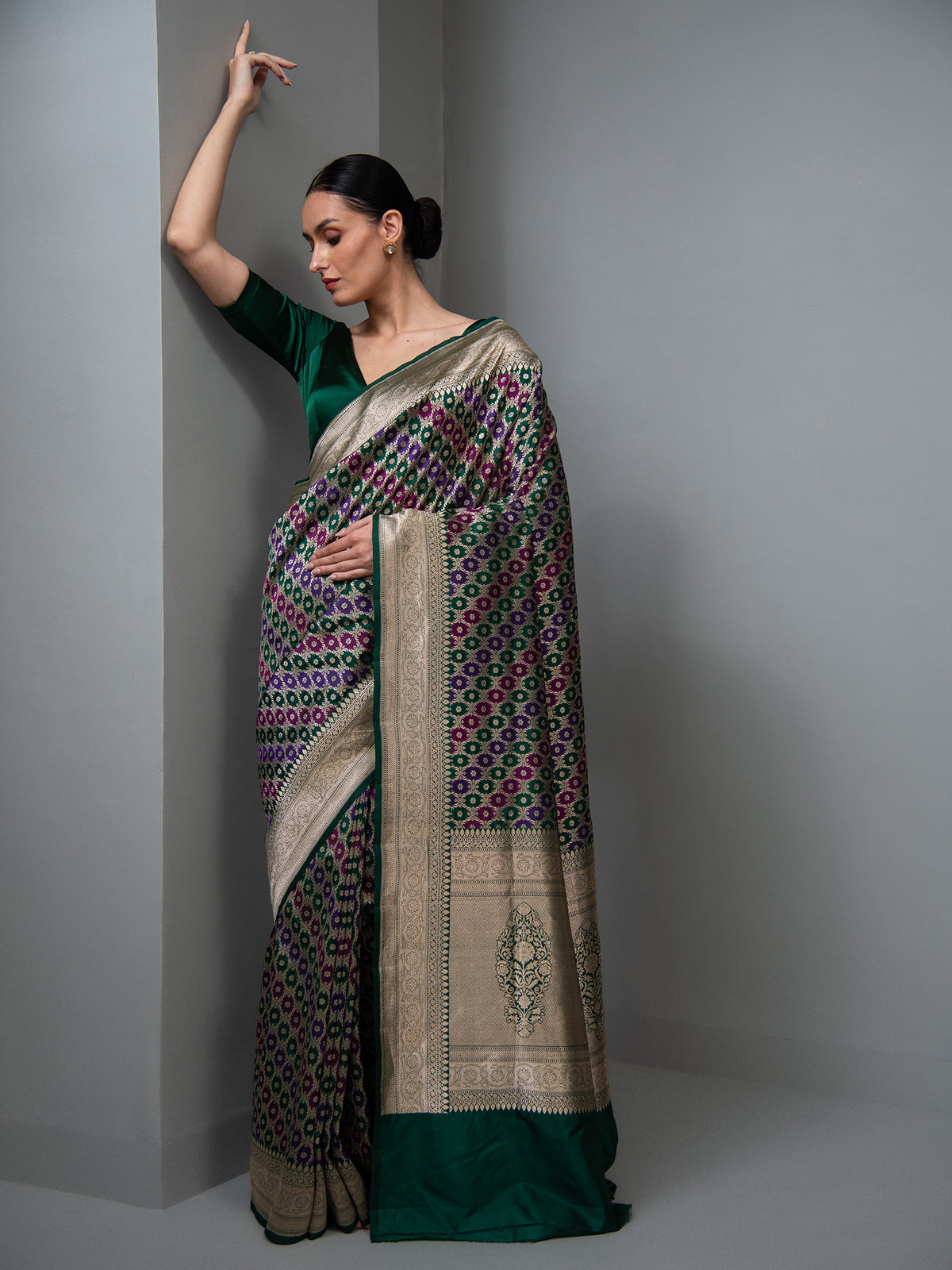 Bottle Green Rangkat Katan Silk Handloom Banarasi Saree