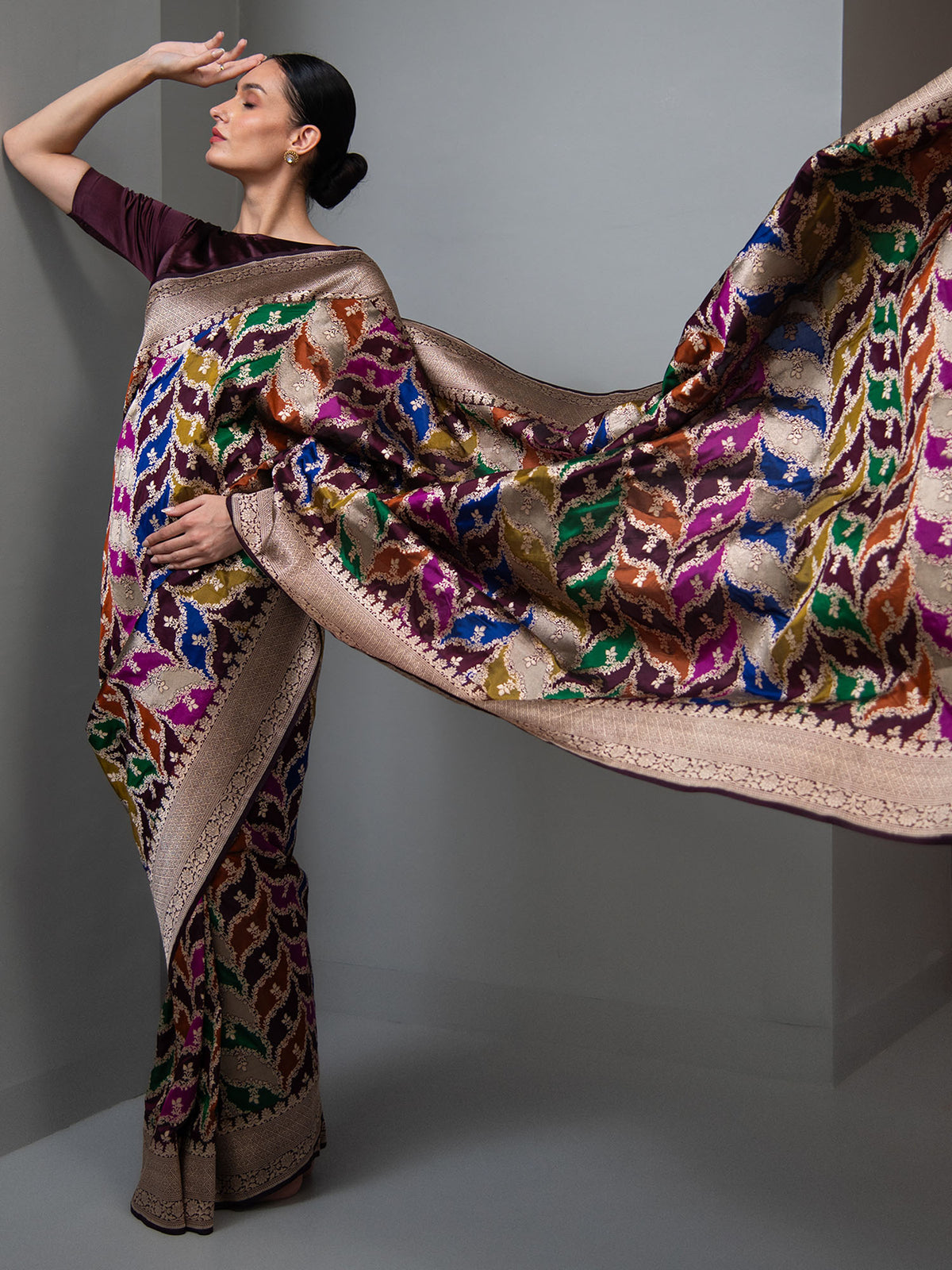 Wine Rangkat Katan Silk Handloom Banarasi Saree