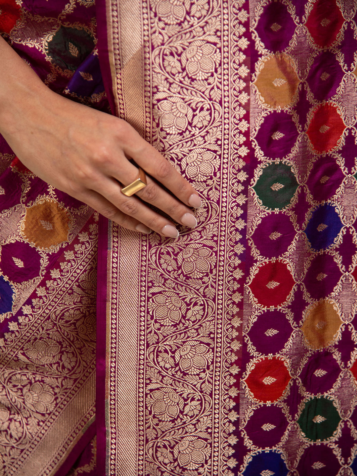 Dark Magenta Rangkat Katan Silk Handloom Banarasi Saree