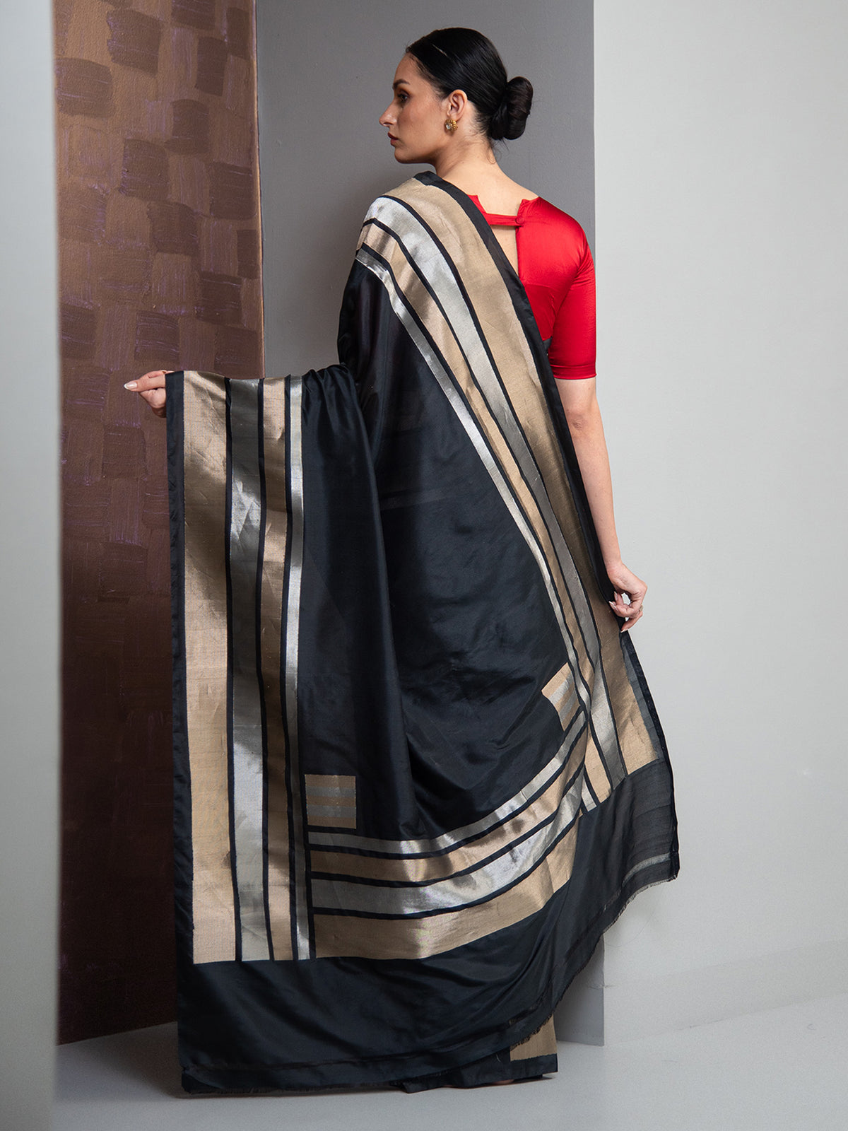 Black Plain Katan Silk Handloom Banarasi Saree