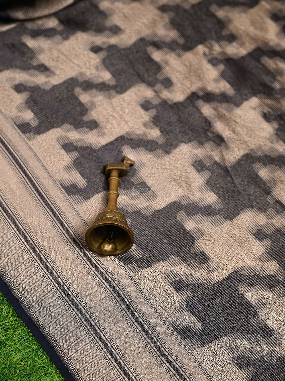 Midnight Blue Silk Brocade Handloom Banarasi Saree