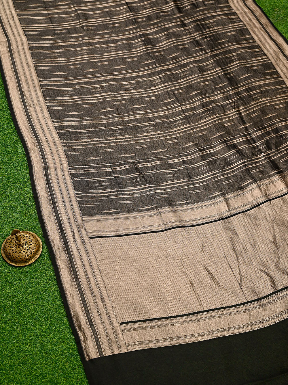 Black Silk Brocade Handloom Banarasi Saree