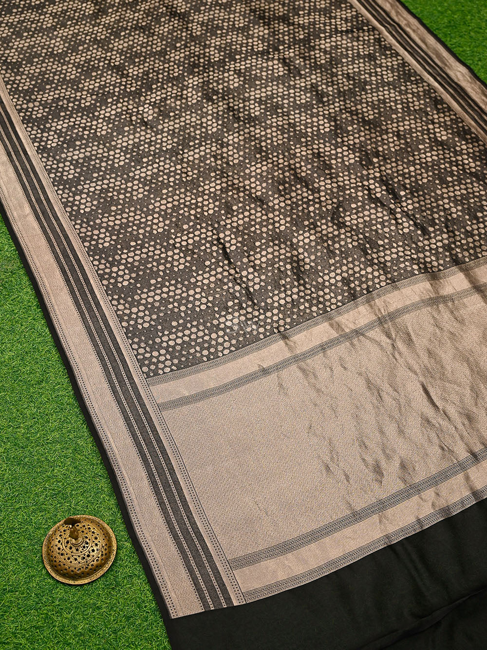 Black Silk Brocade Handloom Banarasi Saree