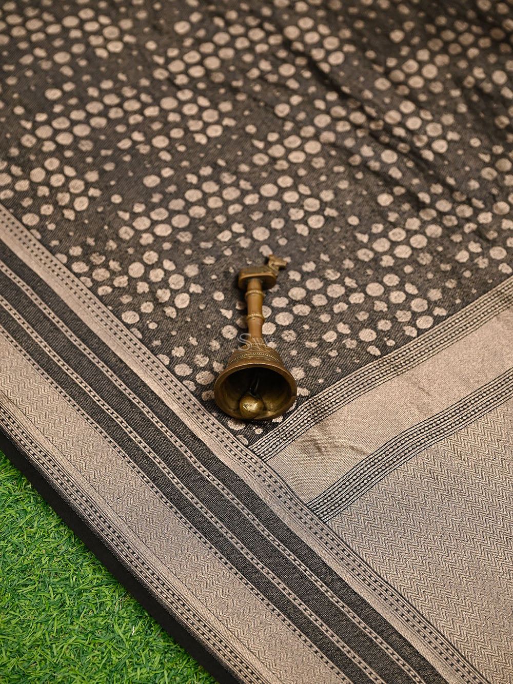 Black Silk Brocade Handloom Banarasi Saree
