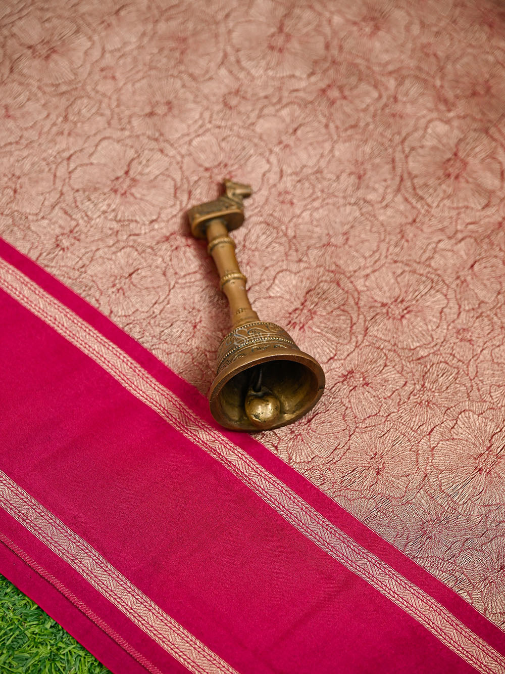 Magenta Silk Brocade Handloom Banarasi Saree