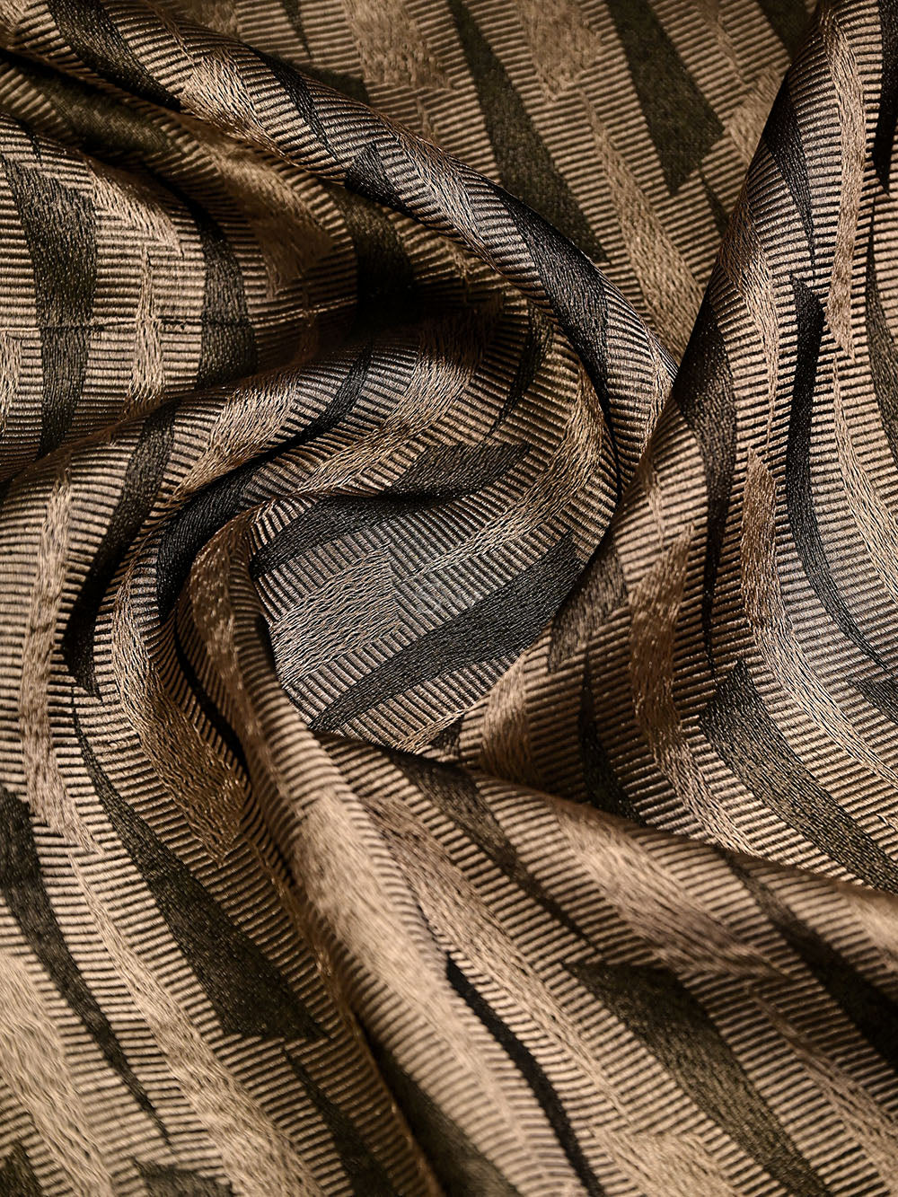 Black Silk Brocade Handloom Banarasi Saree