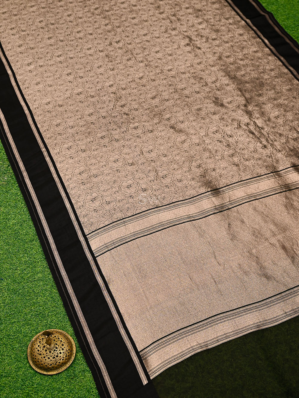 Black Silk Brocade Handloom Banarasi Saree