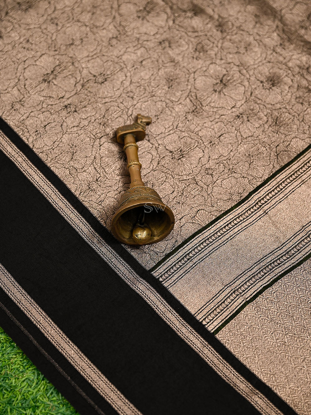 Black Silk Brocade Handloom Banarasi Saree