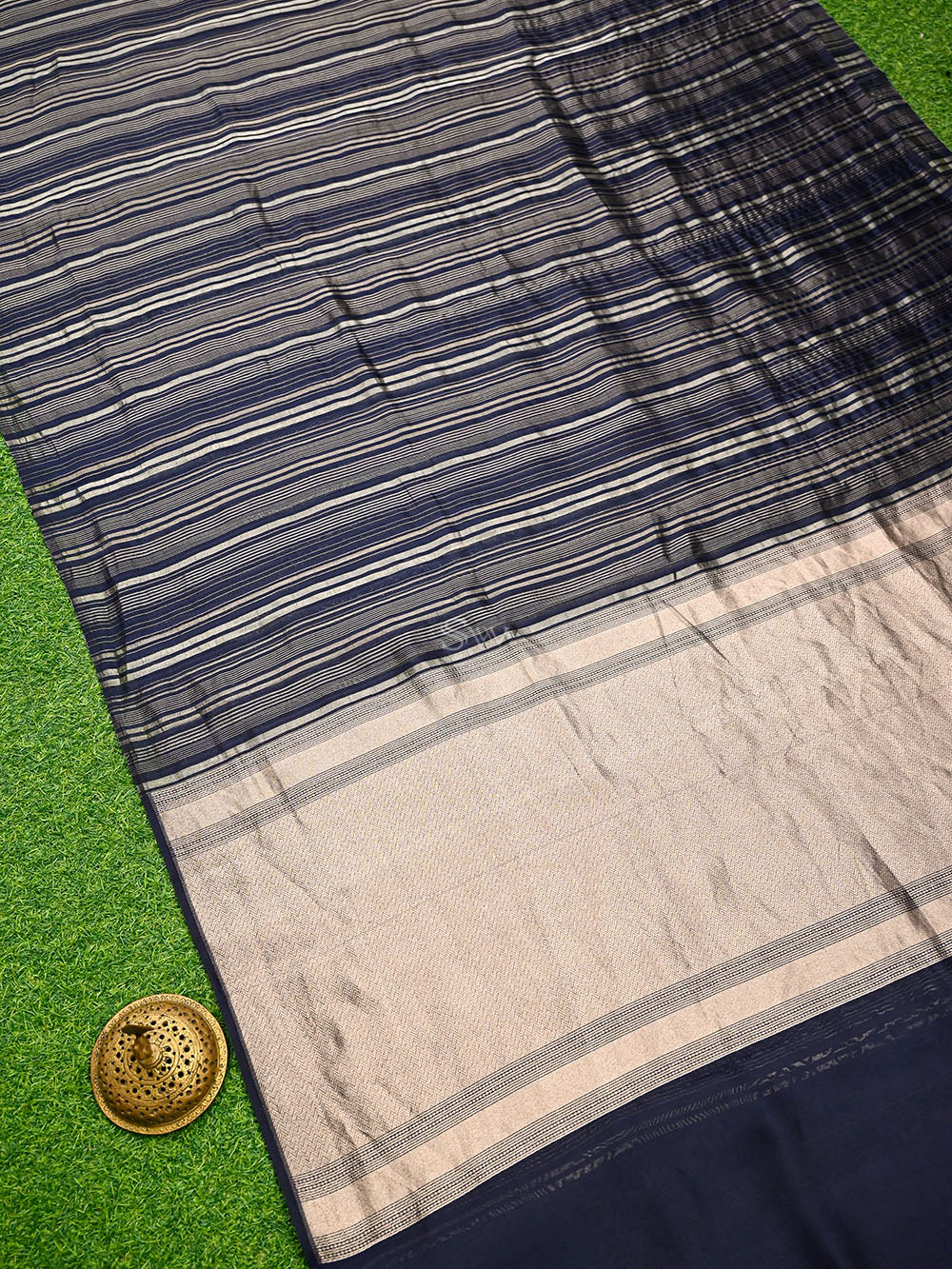 Navy Blue Stripe Silk Handloom Banarasi Saree