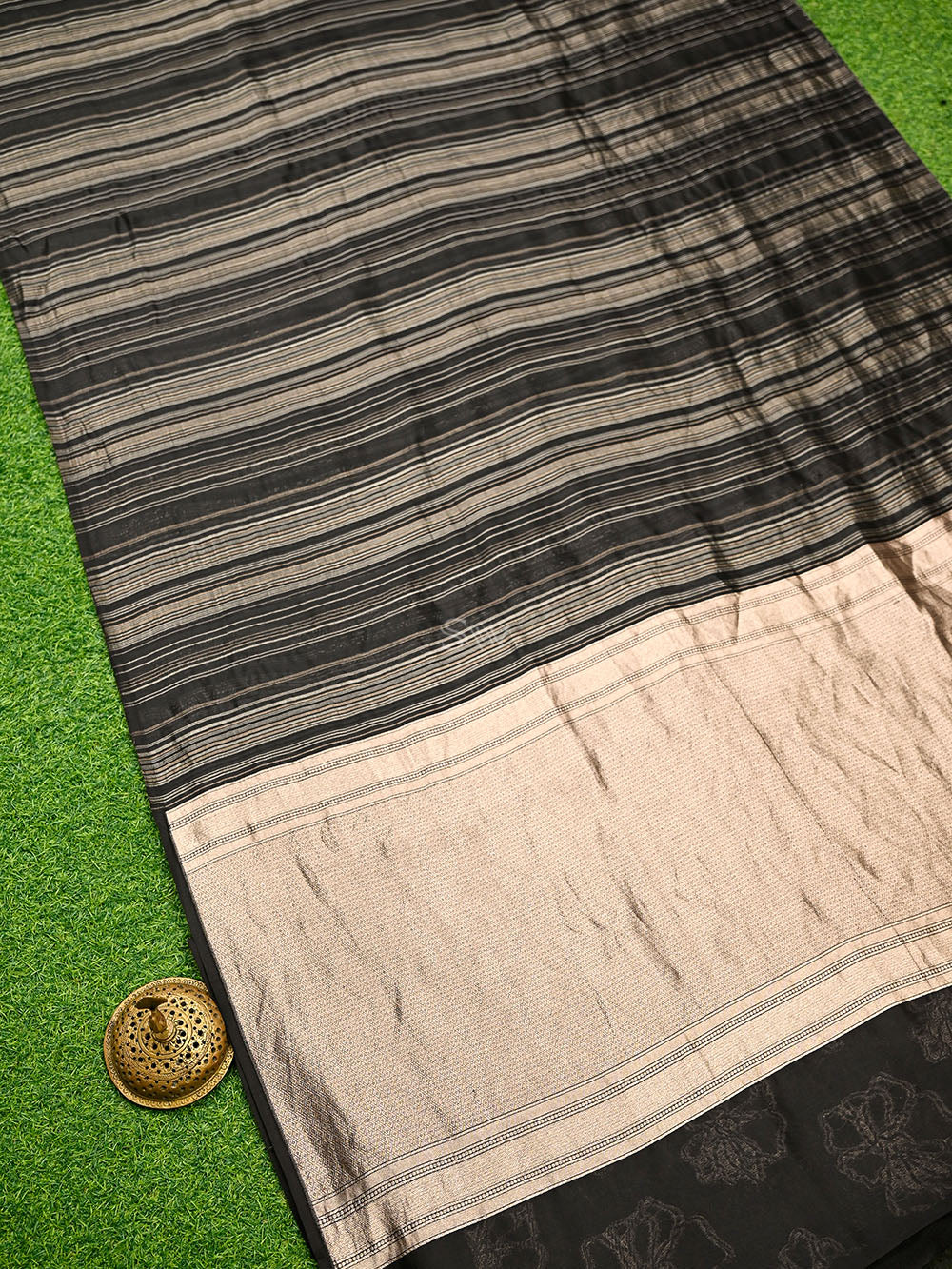 Black Stripe Silk Handloom Banarasi Saree