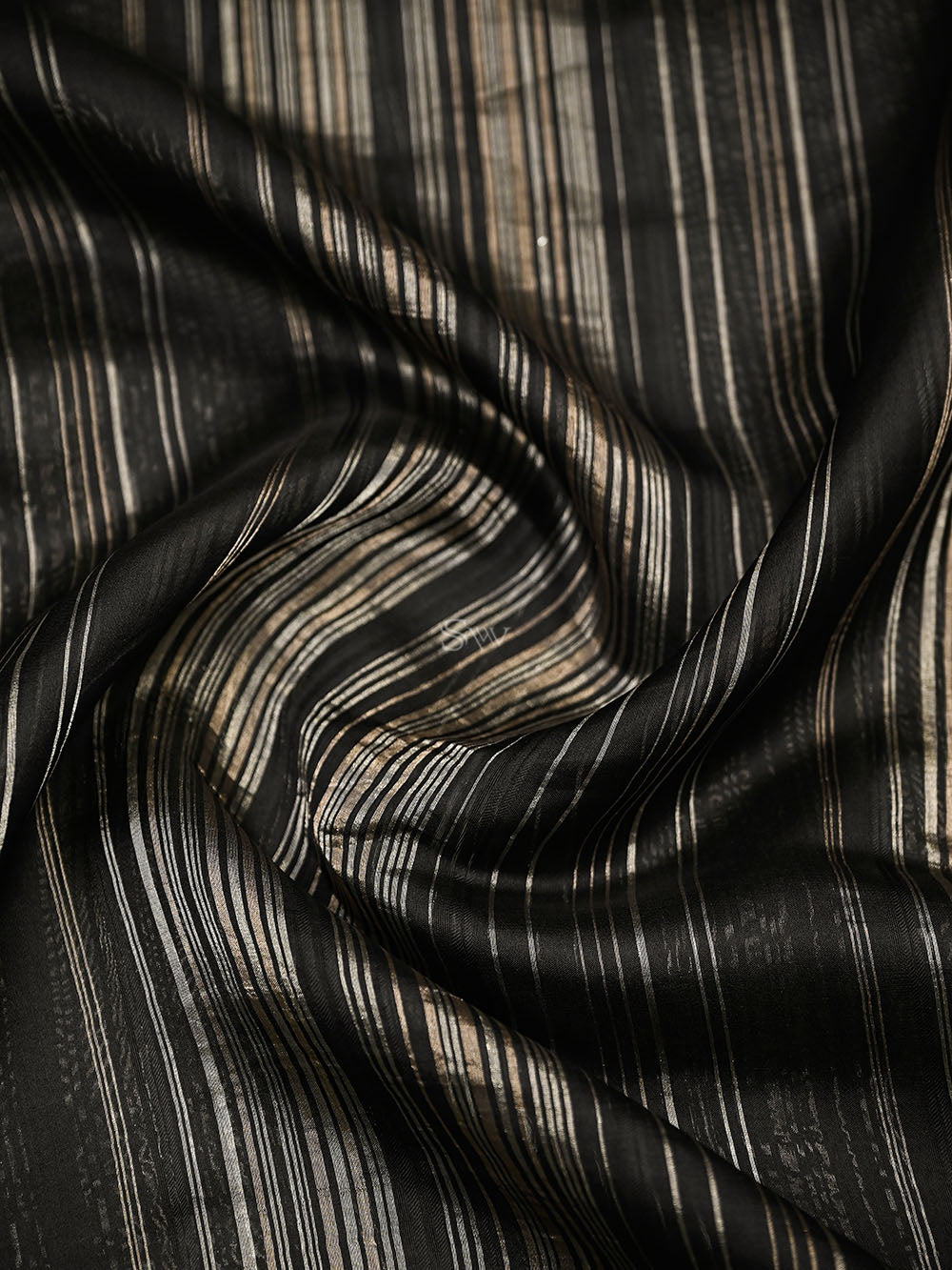 Black Stripe Silk Handloom Banarasi Saree