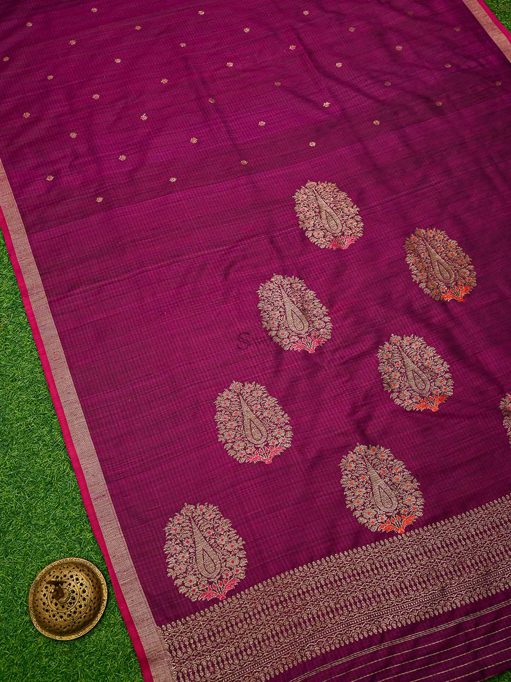 Magenta Dupion Silk Handloom Banarasi Saree