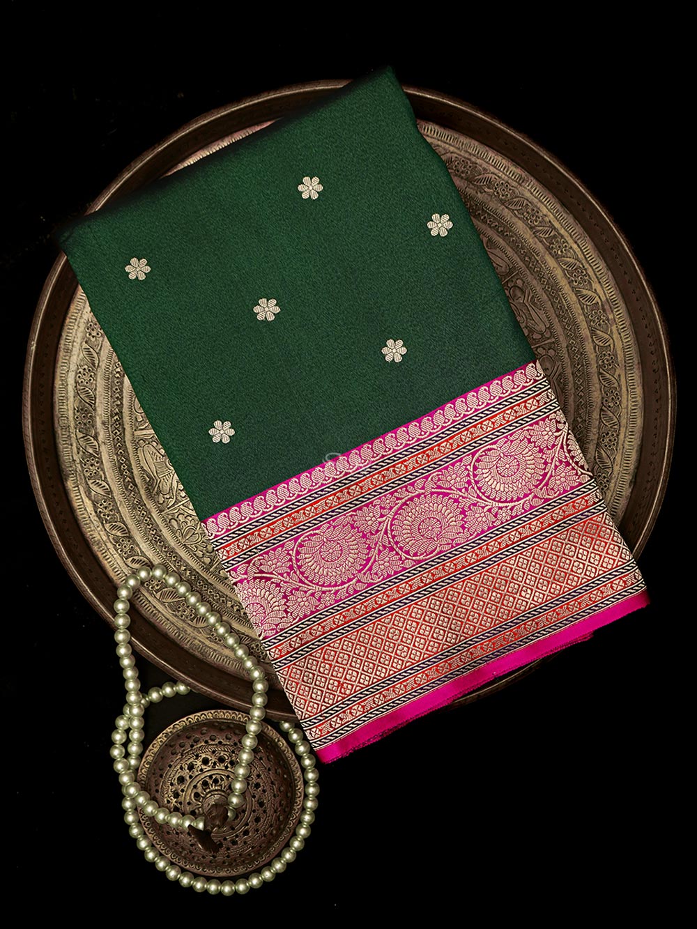 Bottle Green Booti Konia Tussar Silk Handloom Banarasi Saree