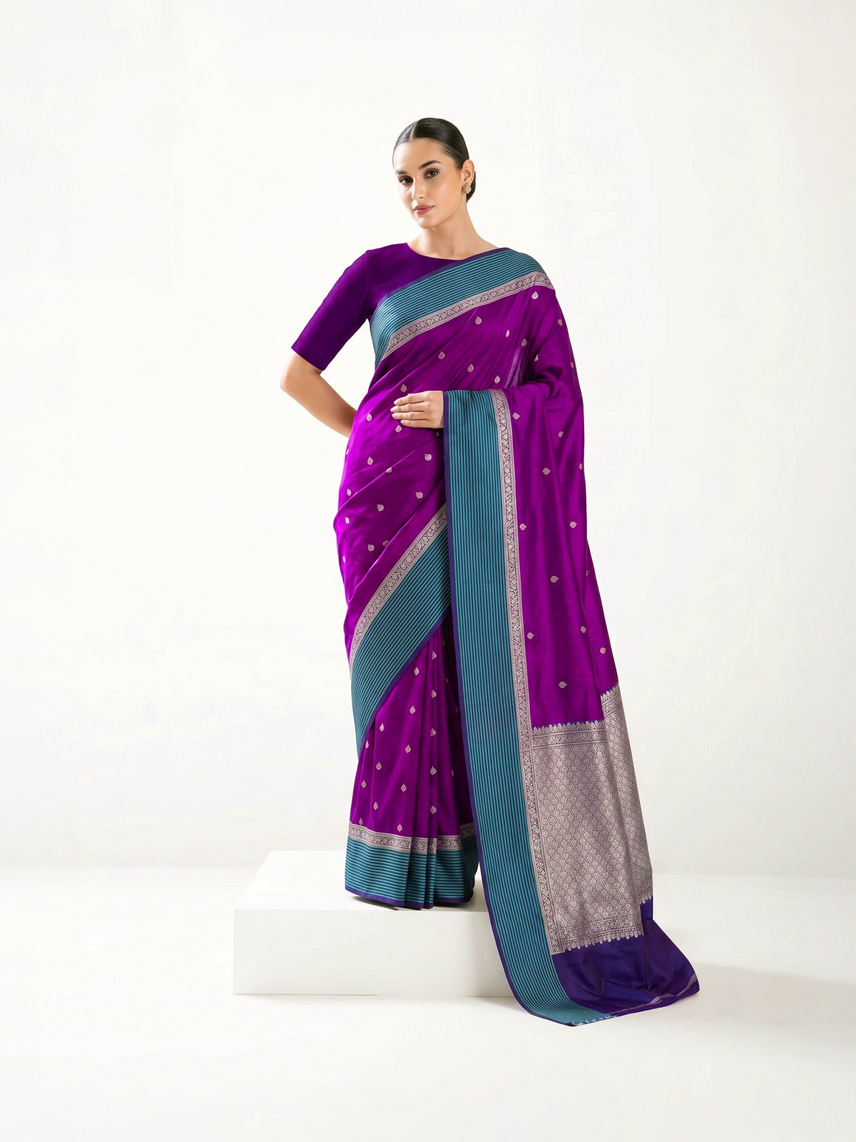 Purple Booti Katan Silk Handloom Banarasi Saree - Sacred Weaves