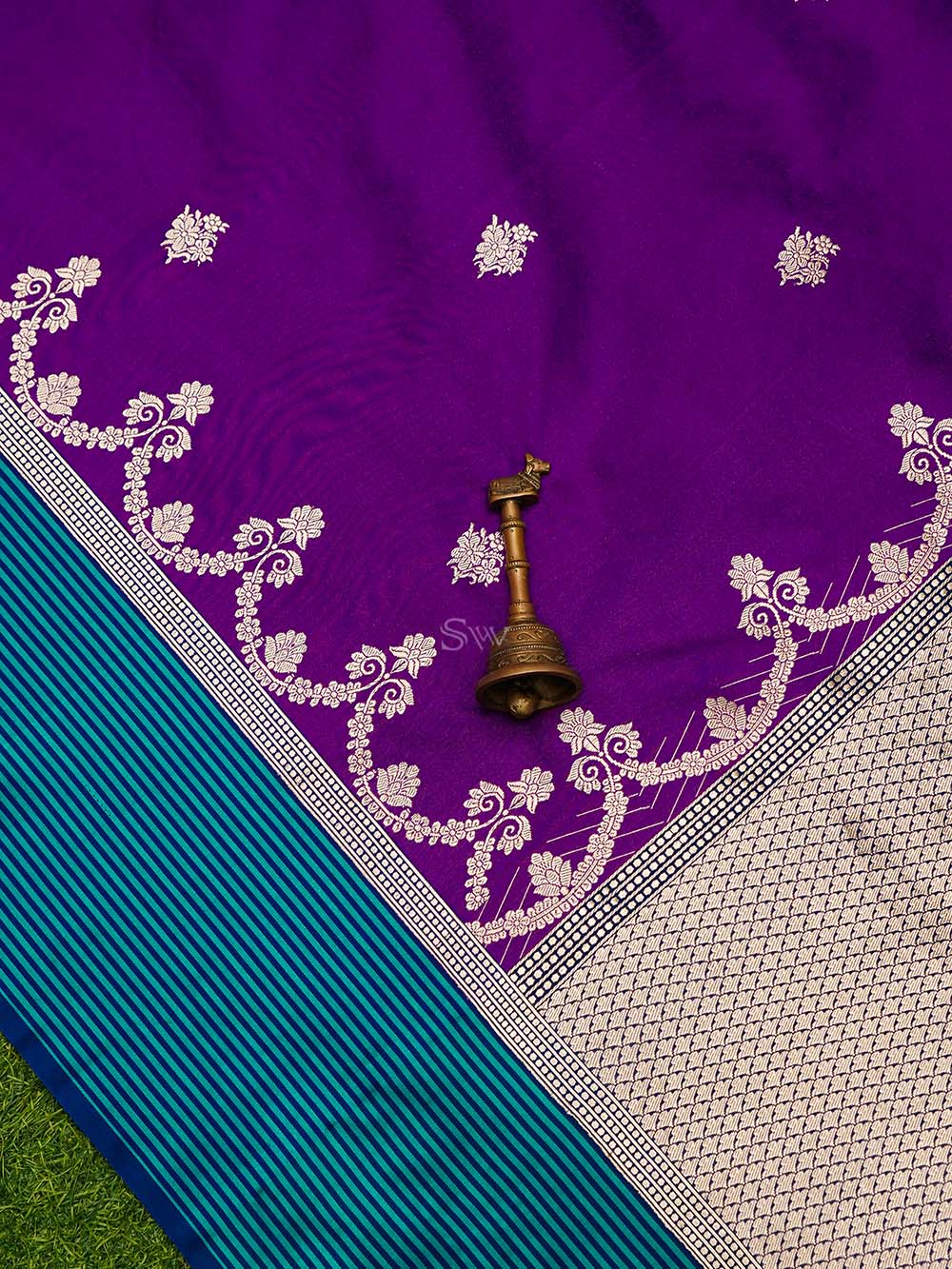 Purple Booti Tussar Silk Handloom Banarasi Saree