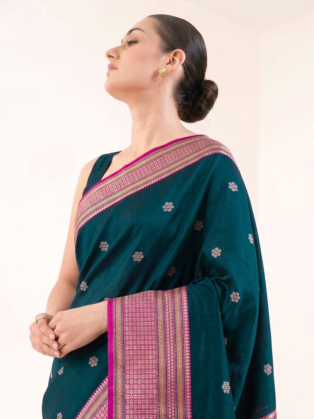 Teal Green Booti Tussar Silk Handloom Banarasi Saree - Sacred Weaves