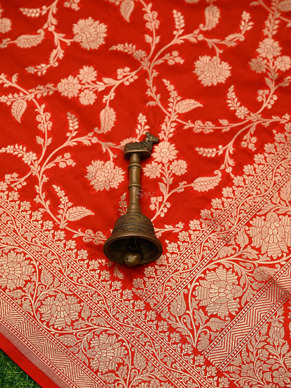 Red Jaal Uppada Katan Silk Handloom Banarasi Saree