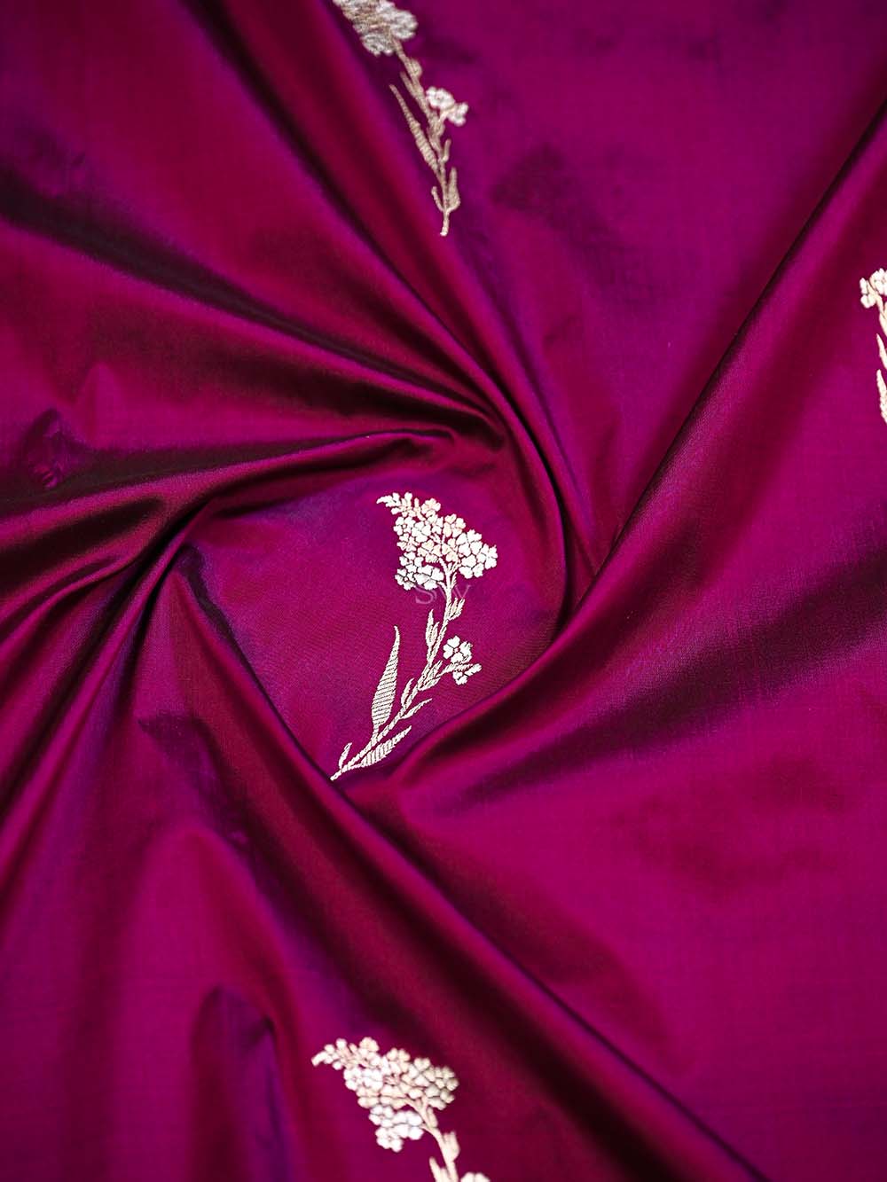 Dark Magenta Sona Roopa Booti Katan Silk Handloom Banarasi Saree - Sacred Weaves