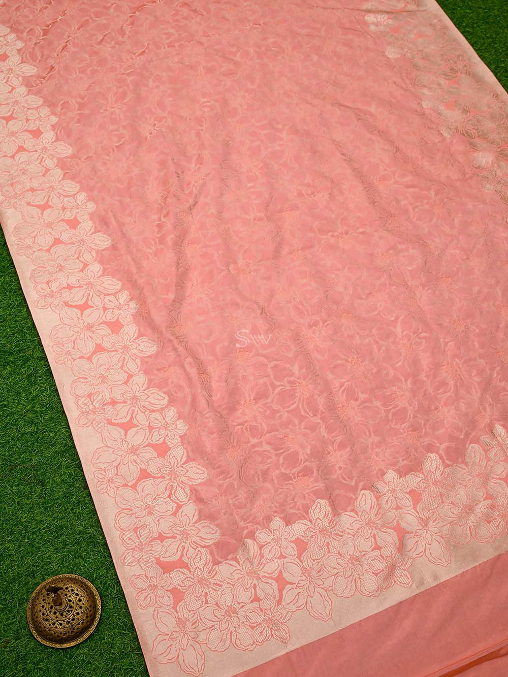 Pink Jaal Katan Silk Handloom Banarasi Saree