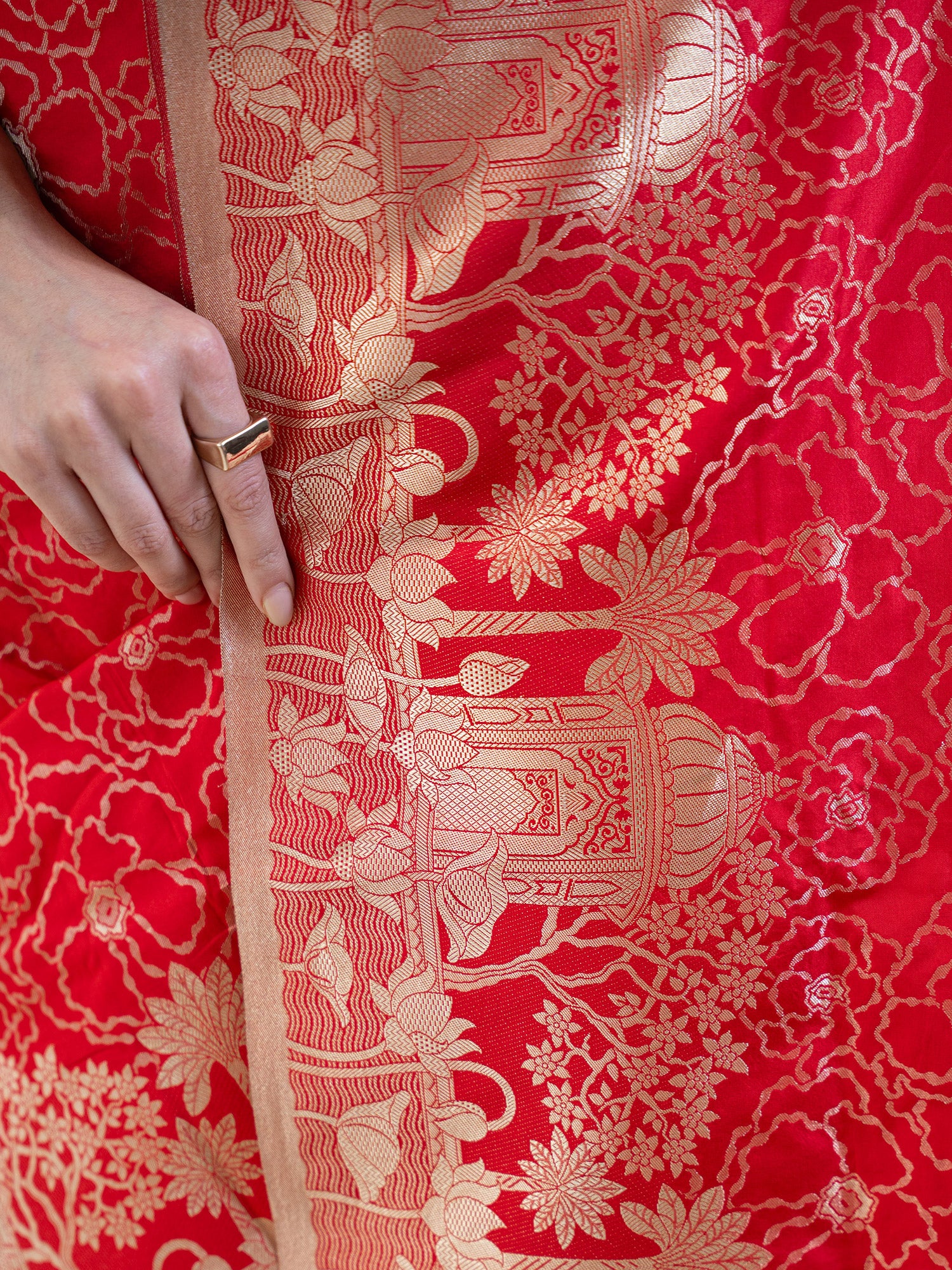 Red Jaal Katan Silk Handloom Banarasi Saree - Sacred Weaves