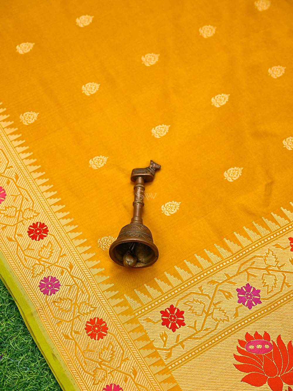 Mustard Paithani Katan Silk Handloom Banarasi Saree