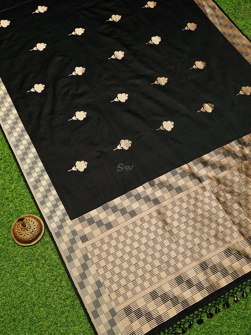 Black Booti Satin Tanchoi Handloom Banarasi Saree - Sacred Weaves