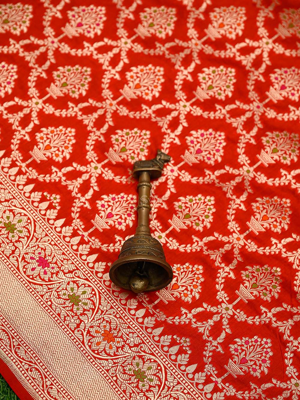 Red Meenakari Jaal Uppada Katan Silk Handloom Banarasi Saree