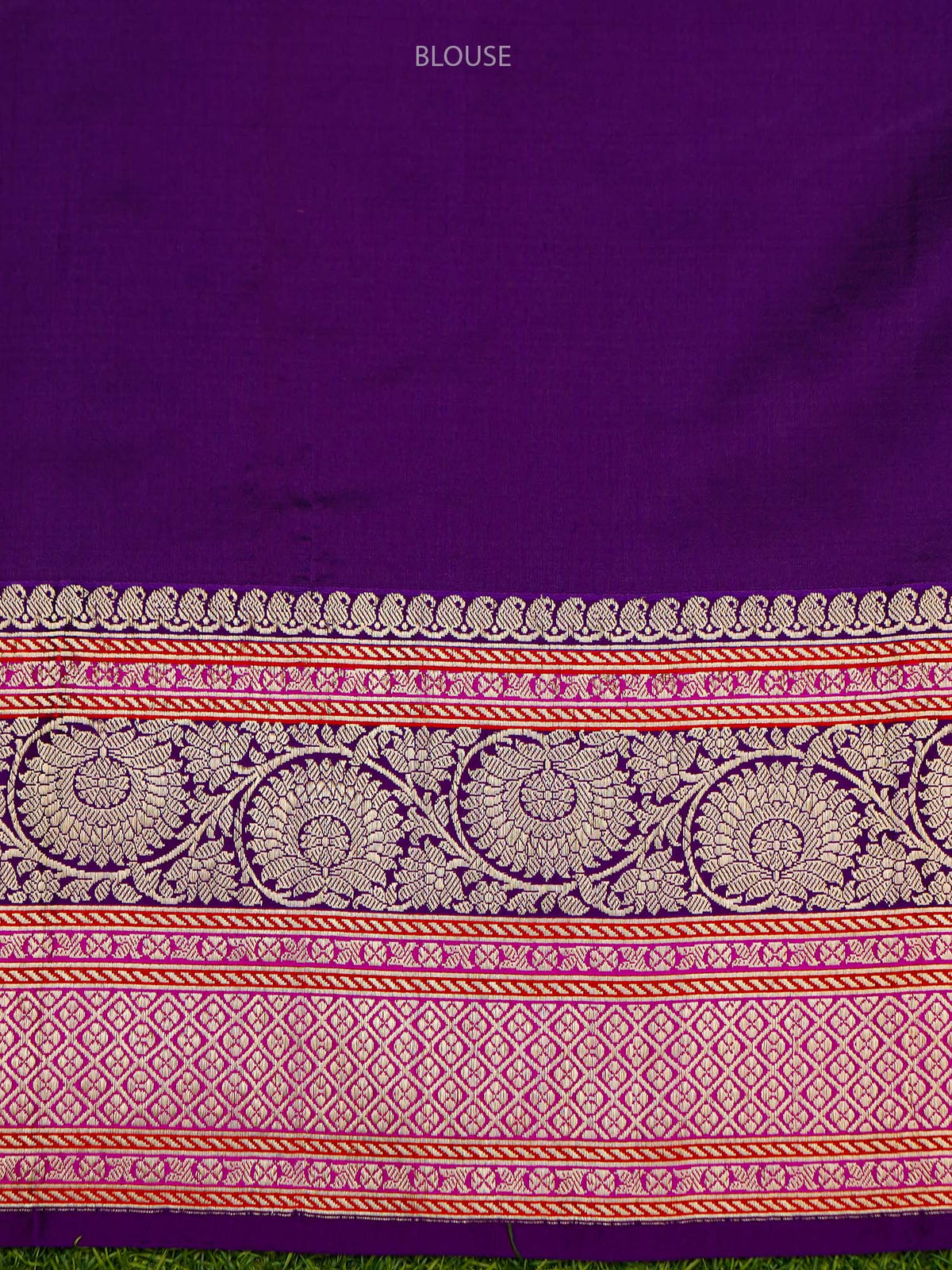 Purple Booti Konia Tussar Silk Handloom Banarasi Saree