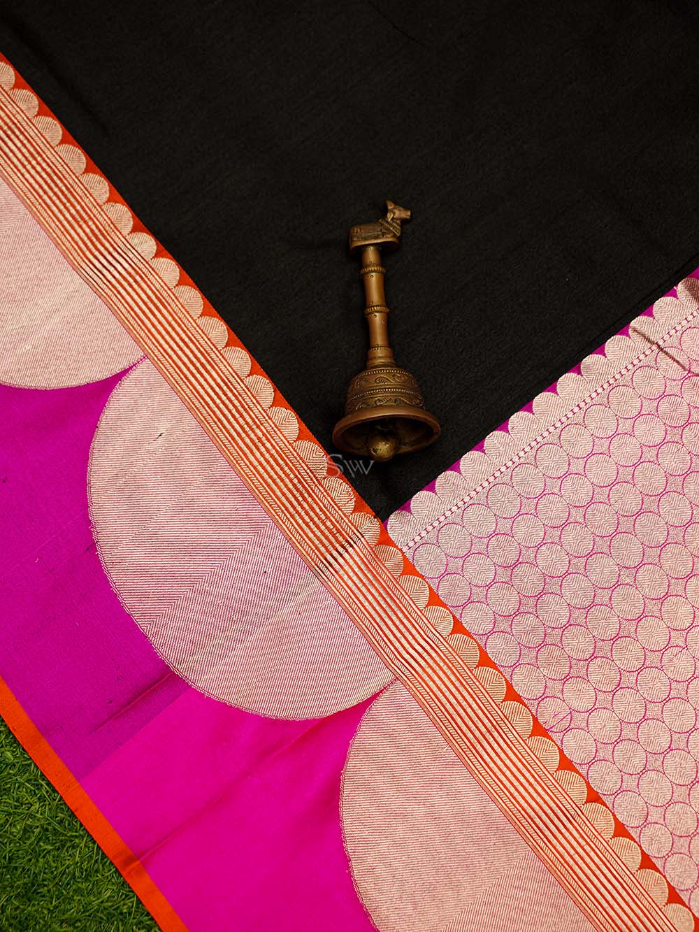 Black Plain Tussar Silk Handloom Banarasi Saree