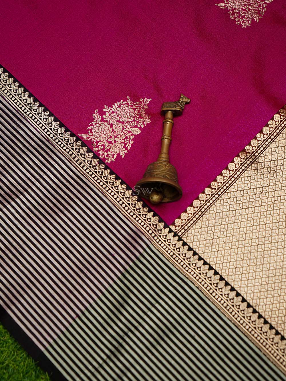 Magenta Red Booti Tussar Silk Handloom Banarasi Saree