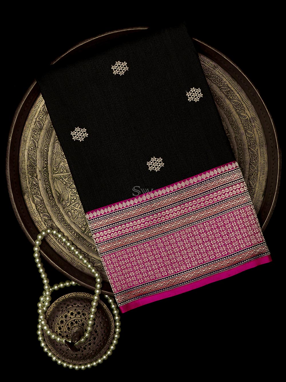 Black Booti Tussar Silk Handloom Banarasi Saree