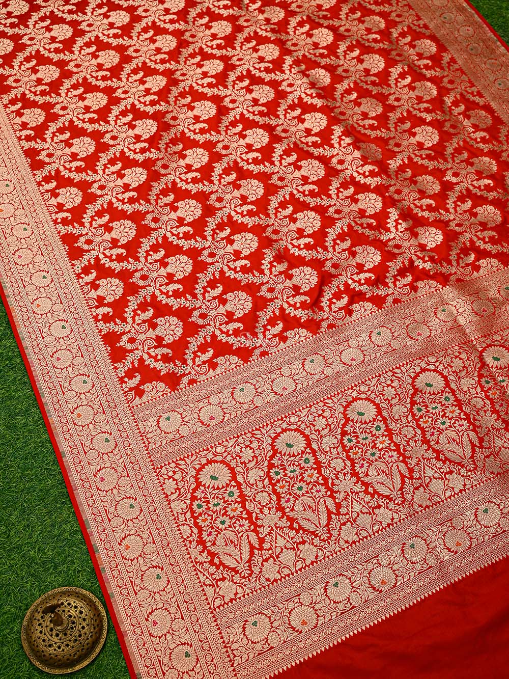 Red Meenakari Jaal Uppada Katan Silk Handloom Banarasi Saree