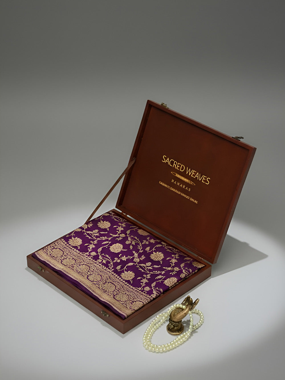 Purple Jaal Uppada Katan Silk Handloom Banarasi Saree