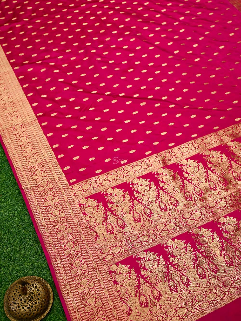Dark Pink Booti Satin Silk Handloom Banarasi Saree - Sacred Weaves