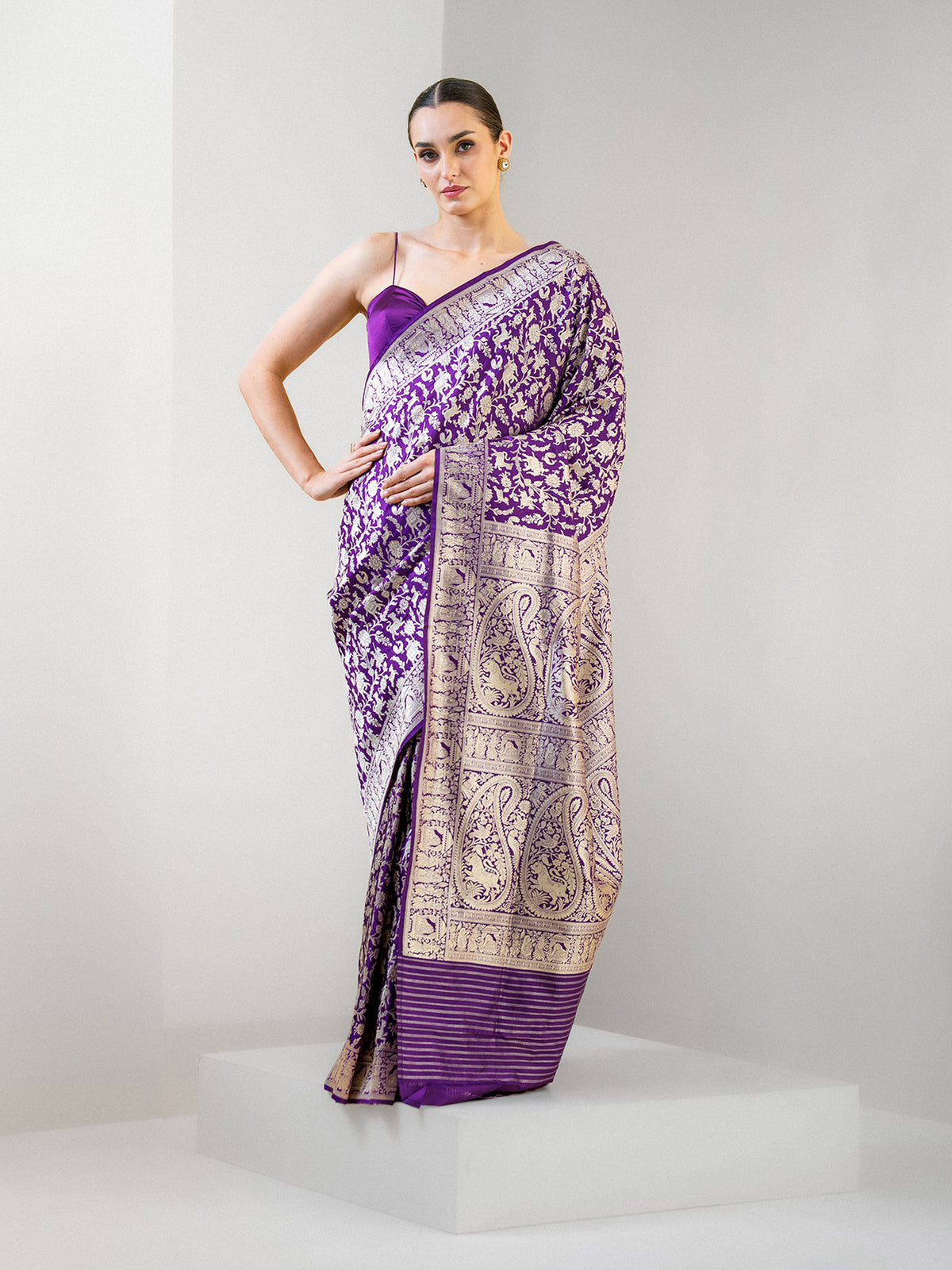 Purple Shikargah Katan Silk Handloom Banarasi Saree - Sacred Weaves