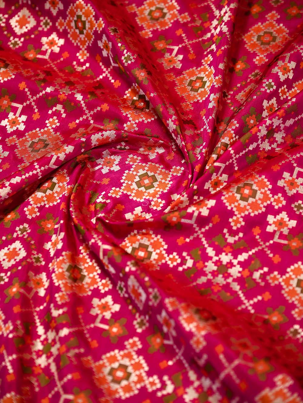 Dark Pink Paithani Meenakari Katan Silk Handloom Banarasi Saree - Sacred Weaves