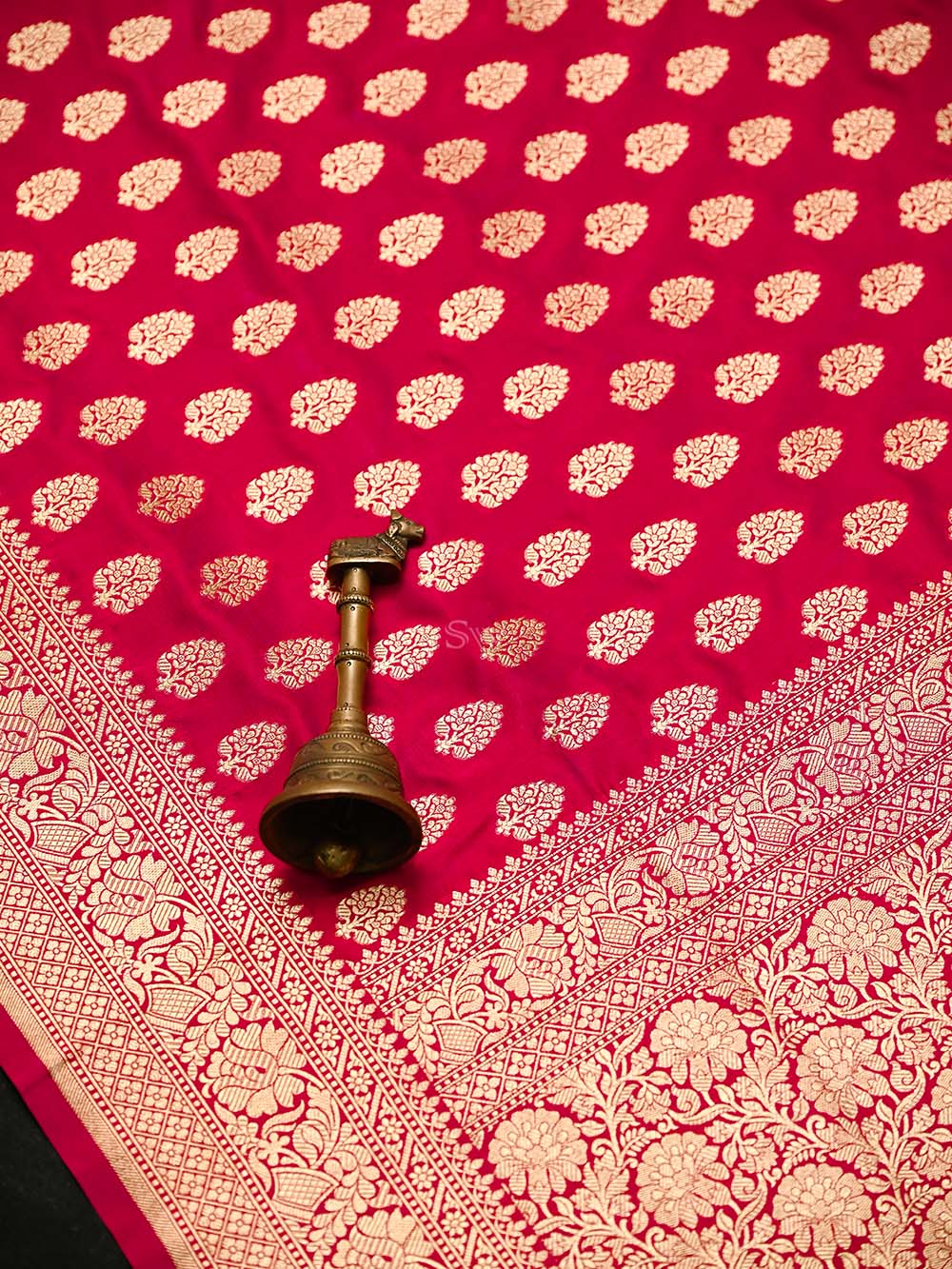 Dark Pink Booti Katan Silk Uppada Handloom Banarasi Saree - Sacred Weaves