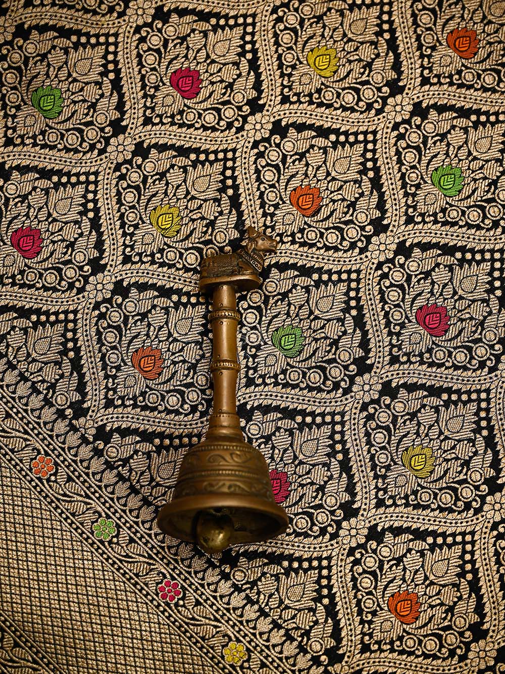 Black Meenakari Brocade Handloom Banarasi Saree - Sacred Weaves