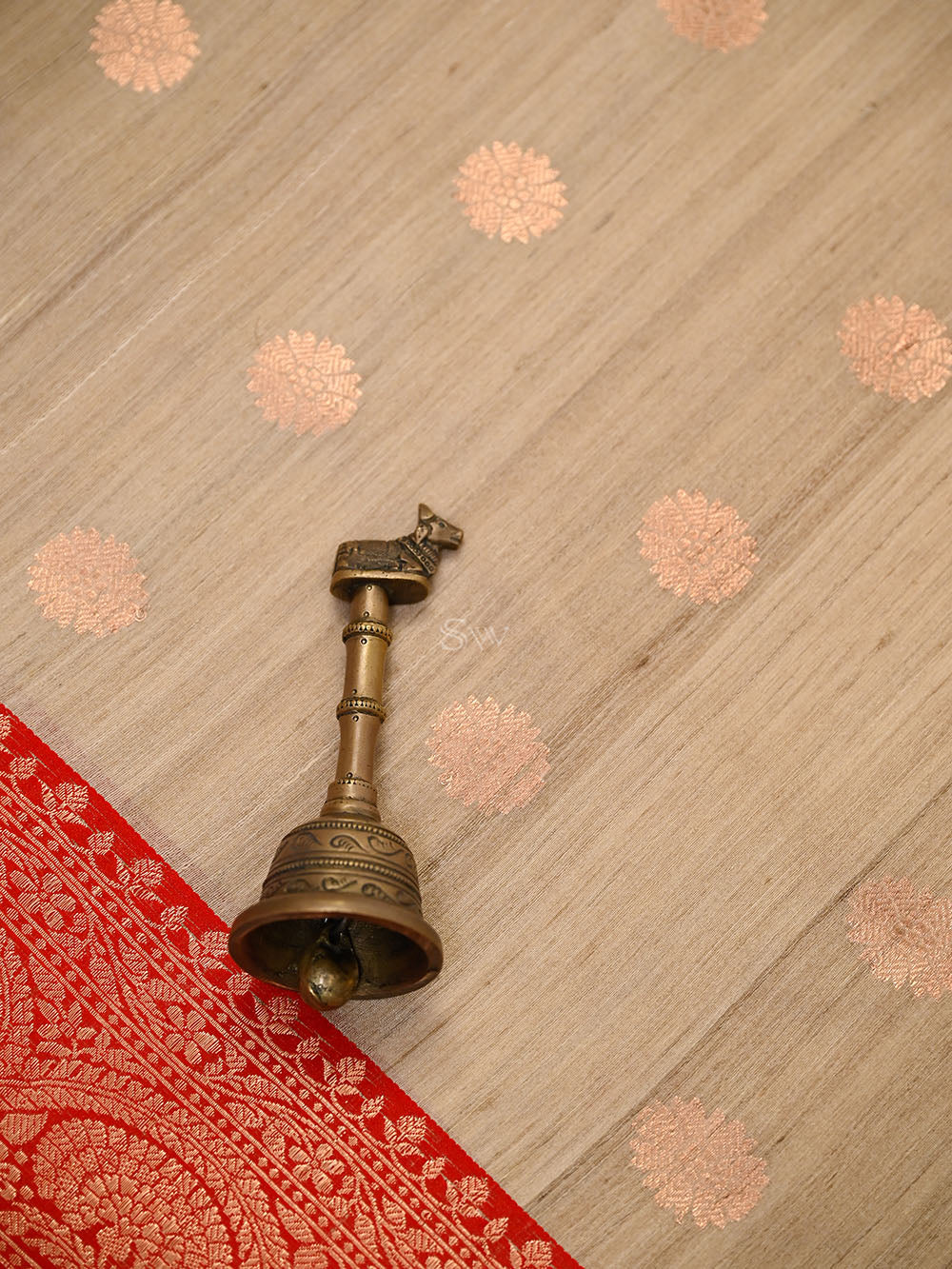 Beige Red Booti Tussar Silk Handloom Banarasi Saree - Sacred Weaves