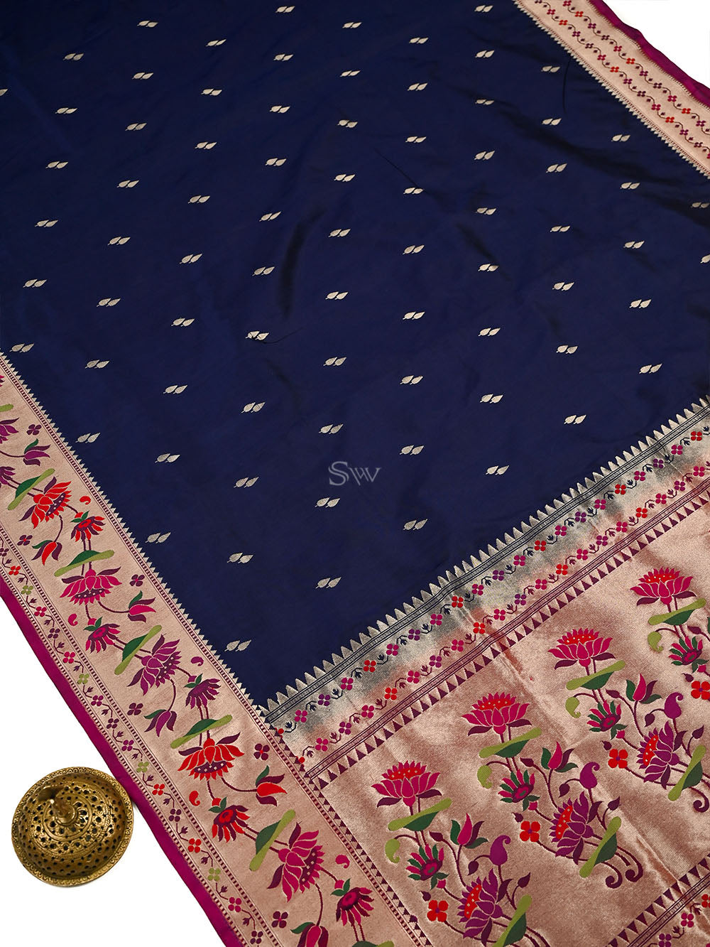 Navy Blue Paithani Katan Silk Handloom Banarasi Saree