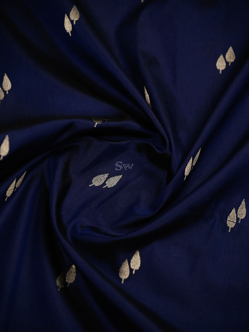 Navy Blue Paithani Katan Silk Handloom Banarasi Saree