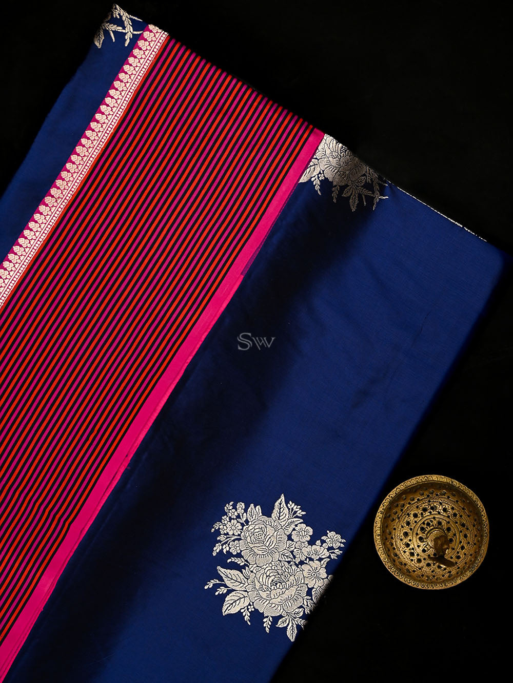 Navy Blue Boota Pure Silk Handloom Banarasi Saree