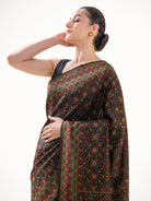 Black Geometric Tanchoi Silk Handloom Banarasi Saree - Sacred Weaves
